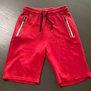 Red shorts (Men)